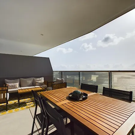 Apartment Sunset Cliffs Yellow *