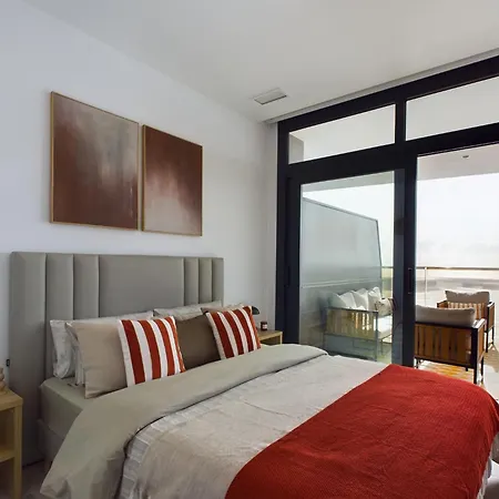 Sunset Cliffs Yellow Apartment